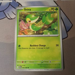 Snivy - 004/088 - ME03: Perfect Order (POR)