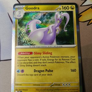 Goodra (Holo) - 068/086 - ME04: Chaos Rising (CRI)